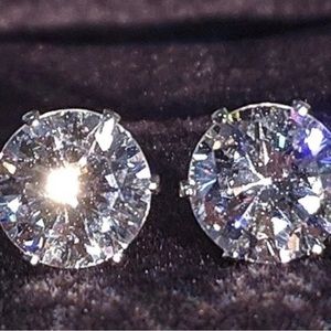 2.5 CT 925 Sterling Silver Simulated Diamond Stud Earrings